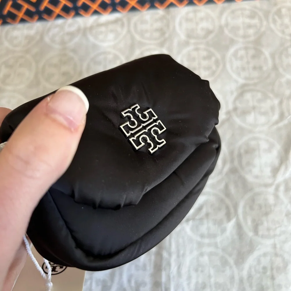 Tory Burch Britten Nylon Puffy Card Case Black Silver